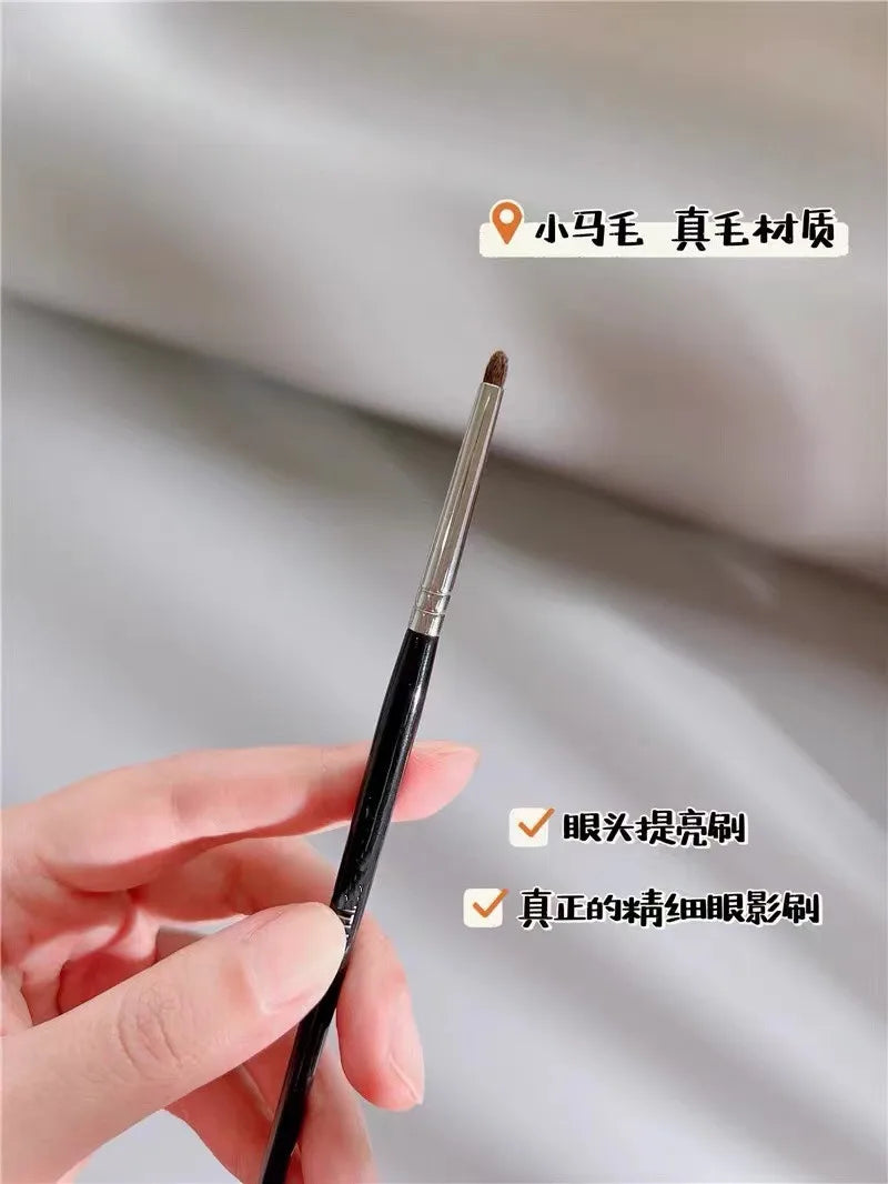 1pc Detail small Eyeshadow Make up brush Pony hair Precision Eye shadow Makeup brushes Tapered Smudge cosmetic tools